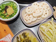 -小饕荟雅安贡椒鱼鲜馆(广福桥店)
