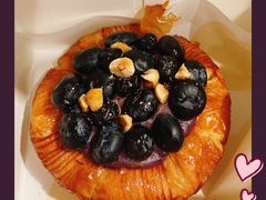 新鲜蓝莓可颂-PAOPAO Bakery&Café(港汇店)