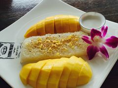 -Dang restaurant (patong phuket)