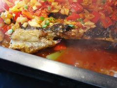 -辣尚瘾·烤鱼·新川菜(交大直营店)