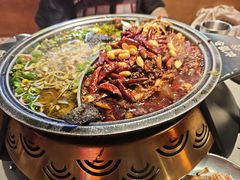 -令狐冲·炭烤活鱼(宝龙店)