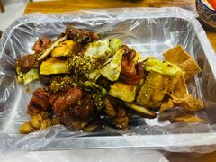-二钢串叔麻辣烫(华龙大厦店)