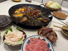 -岗上渣渣老火锅(两路口店)