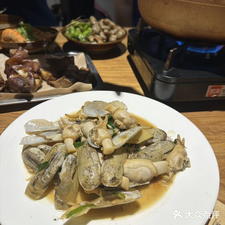 夜宵小酒馆走一个