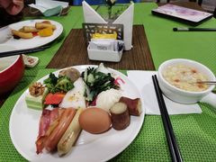 -西安钟楼北大街希尔顿欢朋酒店