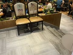 -黄泥岗·地道湖北菜(奥特莱斯店)