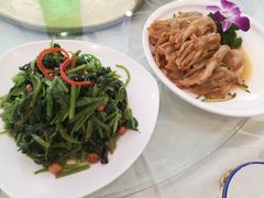 -鑫巴蜀小镇 · 水煮鱼专研店(玉桥店)