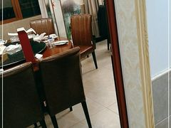 -七的湖·晚芳亭·阳澄湖农家菜·大闸蟹(莲花岛店)
