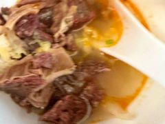 -闫家驴肉老店(华电一校店)