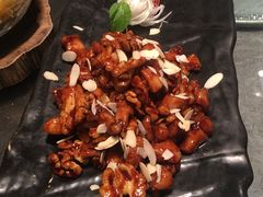 酱爆核桃仁炒鸡丁-106餐厅(山水文园店)