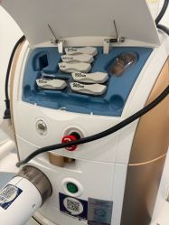 -JUVA欧华医美连锁