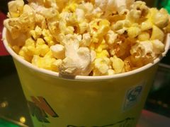 -GAGA主题量贩式KTV平价店(工大店)