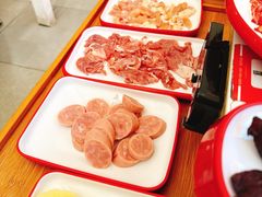 -毛辣果·贵州红酸汤牛肉火锅(西单店)