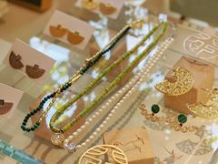 -LADY FAFA(巨鹿路陕西南路路口店)