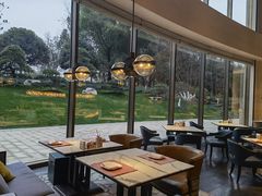 靠窗位-杭州久泰饭店·摩卡花园