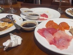 -昆明华邑酒店-鲜艳全日餐厅