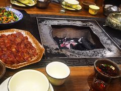 -三锅莊·牦牛肉火锅·香格里拉特色藏餐宴请餐厅(昆明创始店)