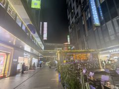 -江燕路万科里