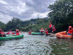 -雅鲁激流探险漂流