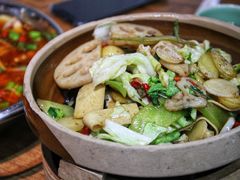 干锅时蔬王-盐与味葱葱鲫鱼•自贡菜江湖菜(春熙店)