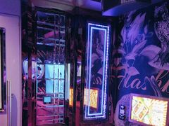 -好乐迪(张扬路八佰伴店)