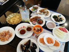 -淄博蓝海国际大饭店·蓝钻国际美食自助百汇(柳泉路店)