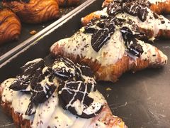 奥利奥牛角包-OUR Bakery(三里屯太古里店)