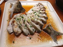 -莲餐厅·湖北菜·潜江小龙虾店(愚园路店)