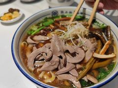 -镇南锅盖面馆(解放路店)