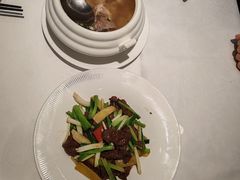 -围龙屋客家食府(福田店)