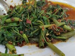 -新峰肉骨茶