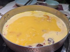 -洪氏嗨捞·猪肚鸡火锅(阳光天地店)