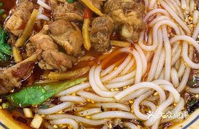 Chongqing-style Ginger Duck Noodles