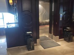 -王府井酒店(金桥港湾店)