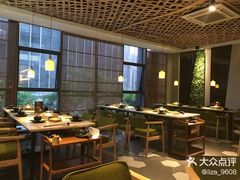 大堂-狐狸爱上椰子鸡(滨江星光大道店)