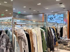 -i·t blue block(杭州湖滨银泰in77B区店)