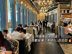 -港丽餐厅(来福士店)