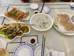 -覃记海鲜美食餐厅
