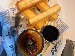 -斯普汇生蚝牛排馆(中骏世界城店)