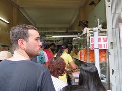 -Bánh Mì Huynh Hoa