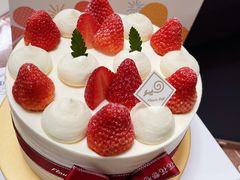 -花花卷卷·鲜食蛋糕(泉屋店)