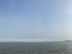 -上海滴水湖皇冠假日酒店