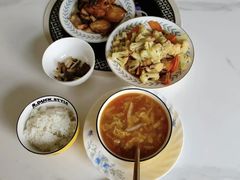 -汇慈安·高端自营月嫂(武汉月子尊享店)