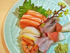 杂锦鱼生饭-小山日本料理(太古汇店)