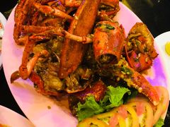 -J Daeng Seafood