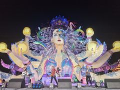 -淄博花灯齐彩城