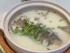 砂锅鱼头-天乐农家鱼头王(天目湖店)