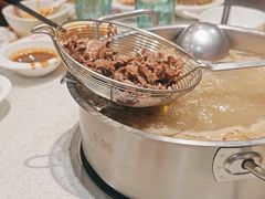 -浪里寻·臻牛养生牛肉火锅(方圆荟店)