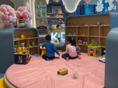 -KIDults童伴儿亲子餐厅(达美中心广场店)