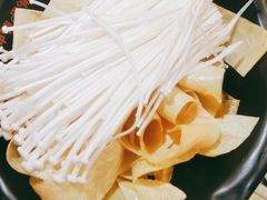 -呷哺呷哺 黄金牧场 (新中关购物中心店)